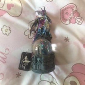 Dragon Snow Globe